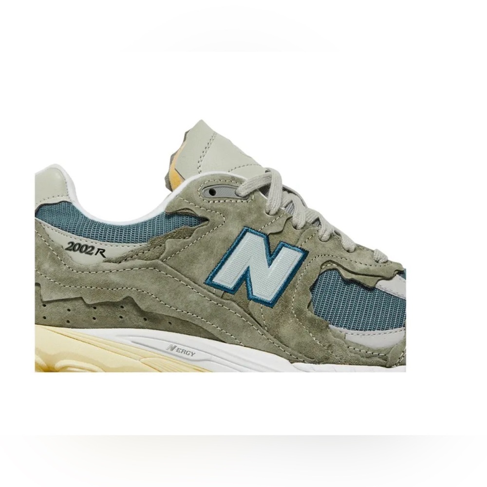 2002R 'Protection Pack - Mirage Gray'